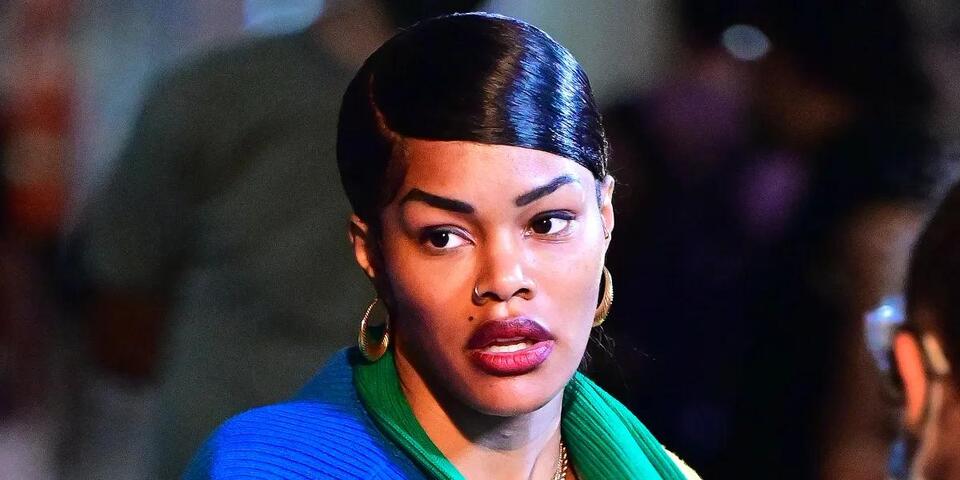 Teyana Taylor’s Red Carpet Illusion Look