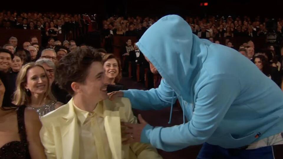 Timothée Chalamet Cringes at 'Lisan al Gaib' 😂