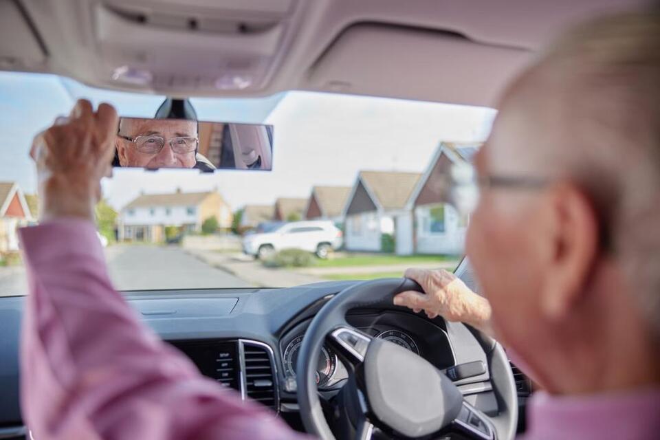 Could Your Driving Reveal Alzheimer’s Early?