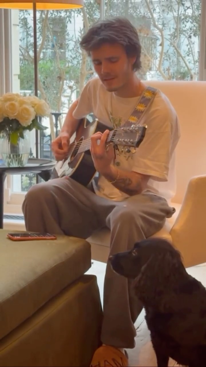 Victoria Beckham’s Living Room Secret