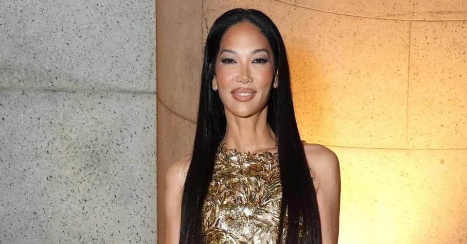 Kimora Lee Simmons Spills on Solo Mom Life