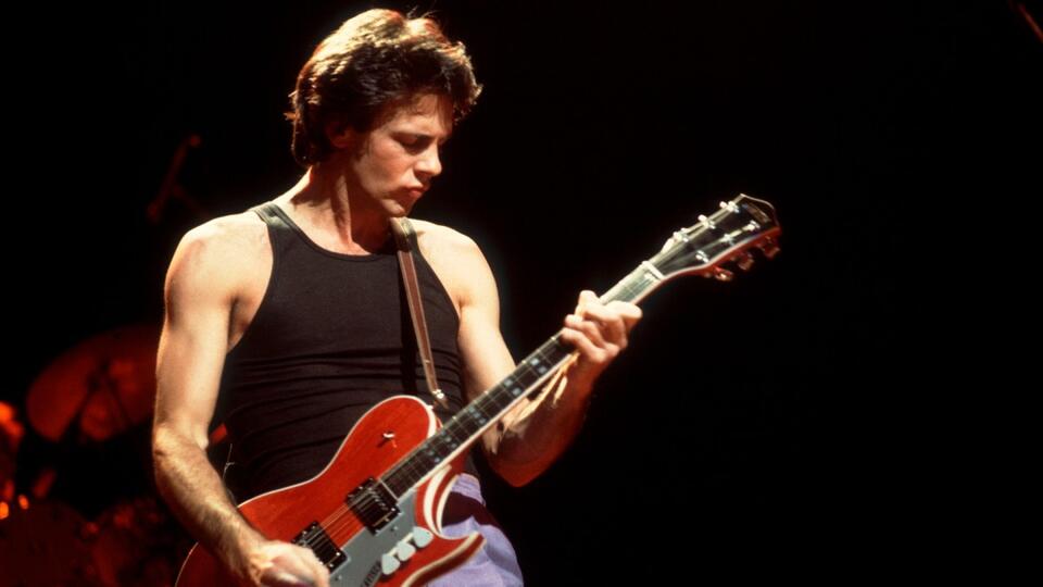 Rick Springfield’s NYE Comeback?! 🎸