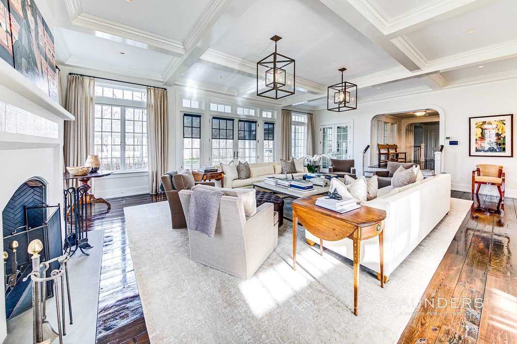 Alec Baldwin’s Hamptons dream home relisted