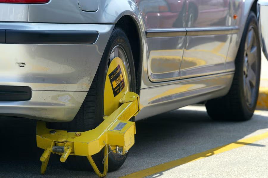 Ticketmaster parking mix-up leaves Atlanta fans stranded