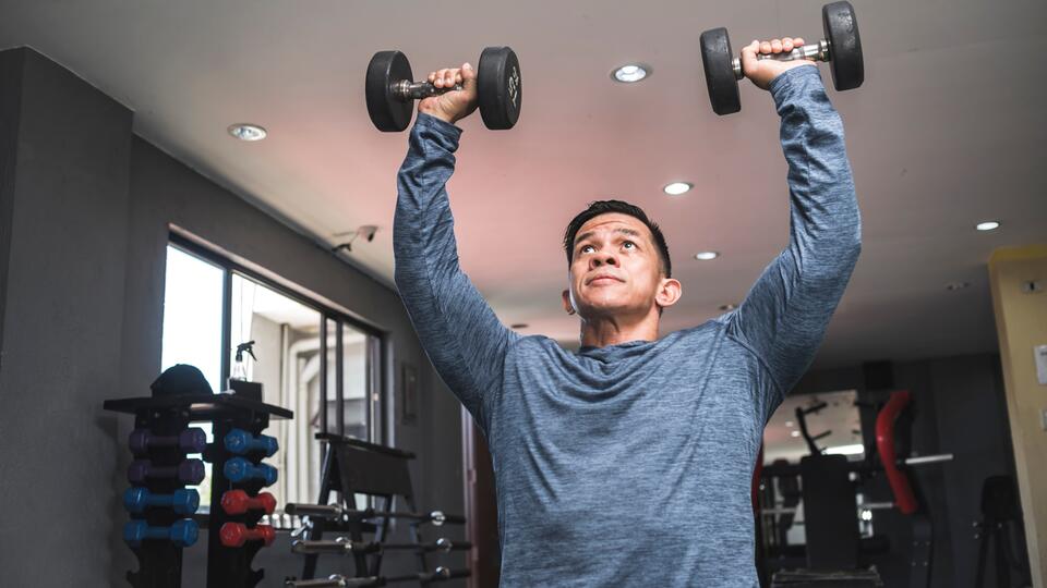 Dumbbells + 24 Minutes = Upper Body Gains