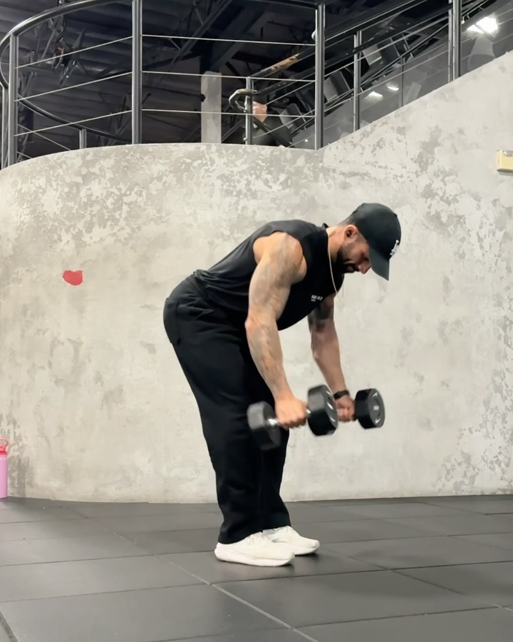 Dumbbells + 24 Minutes = Upper Body Gains