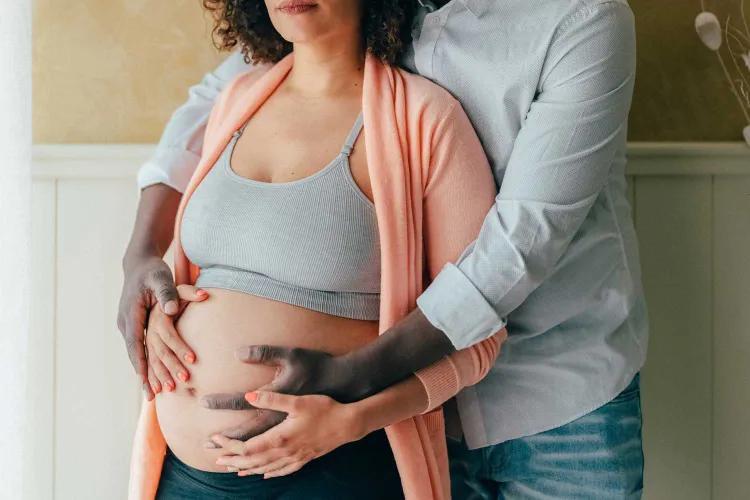 Family drama erupts over Thanksgiving pregnancy reveal