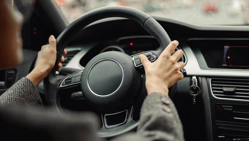 Maine drivers fed up with lifted trucks