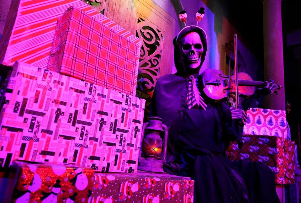 Akron’s Haunted Schoolhouse gets a creepy Christmas twist