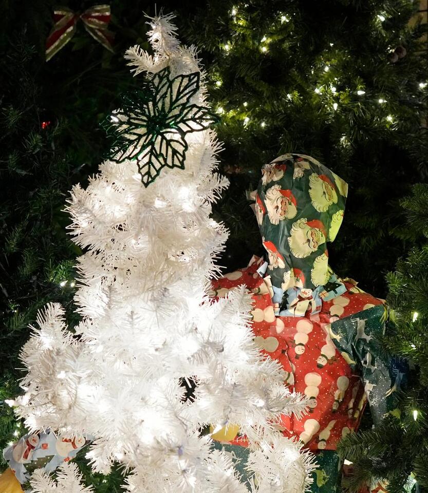 Akron’s Haunted Schoolhouse gets a creepy Christmas twist