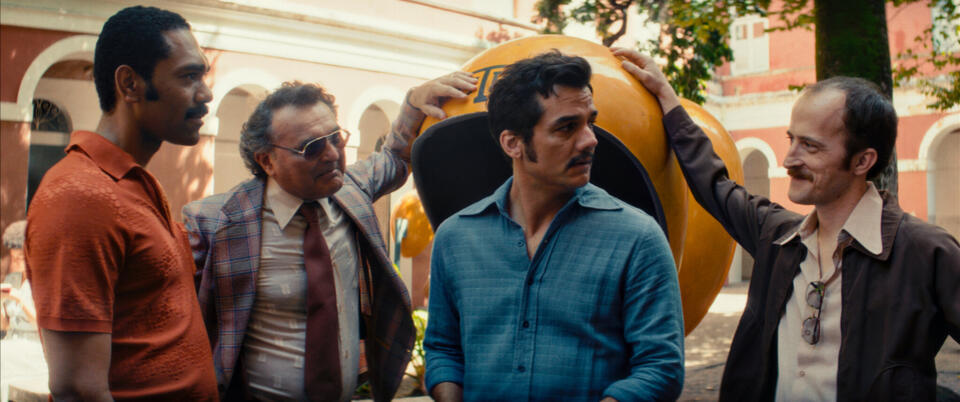 Scar Reveal in ‘The Secret Agent’ 😱