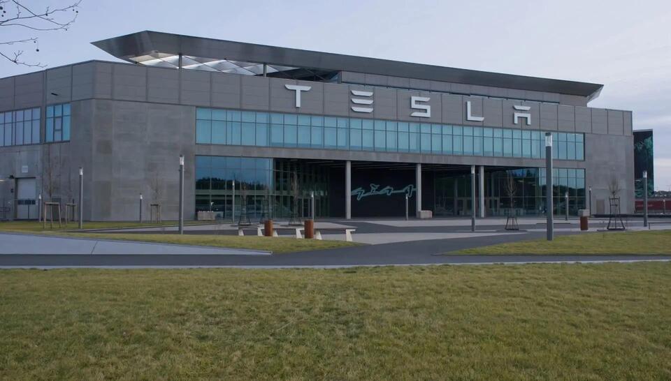 Tesla’s Donation: Why Firefighters Are Buzzing