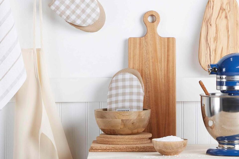 Holiday host gifts that always wow