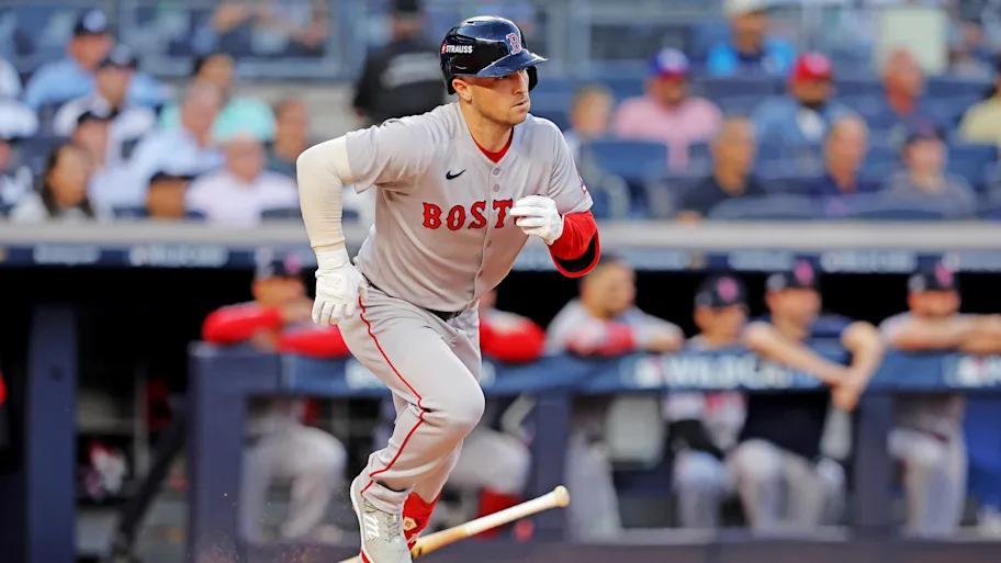 Cubs’ $50M free agency question: Bregman or ace?