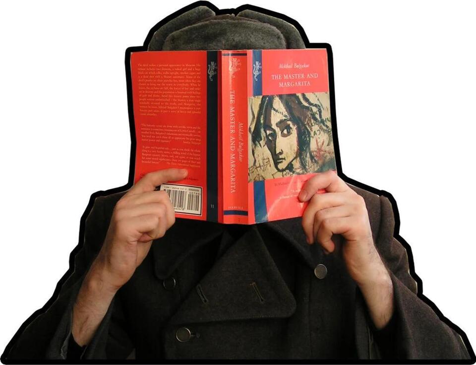 Undine Spragg: The OG Social Climber? 👀