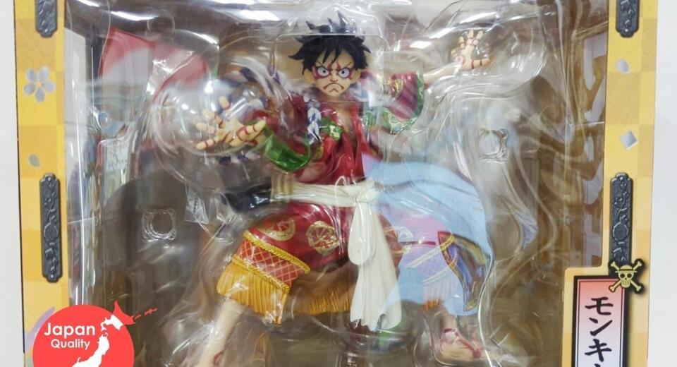 Zoro vs Luffy: Who Has the Rarest Merch? 🏴‍☠️