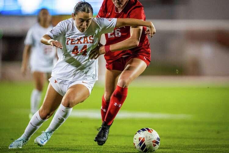 Margueritte Bates brings championship energy to UT