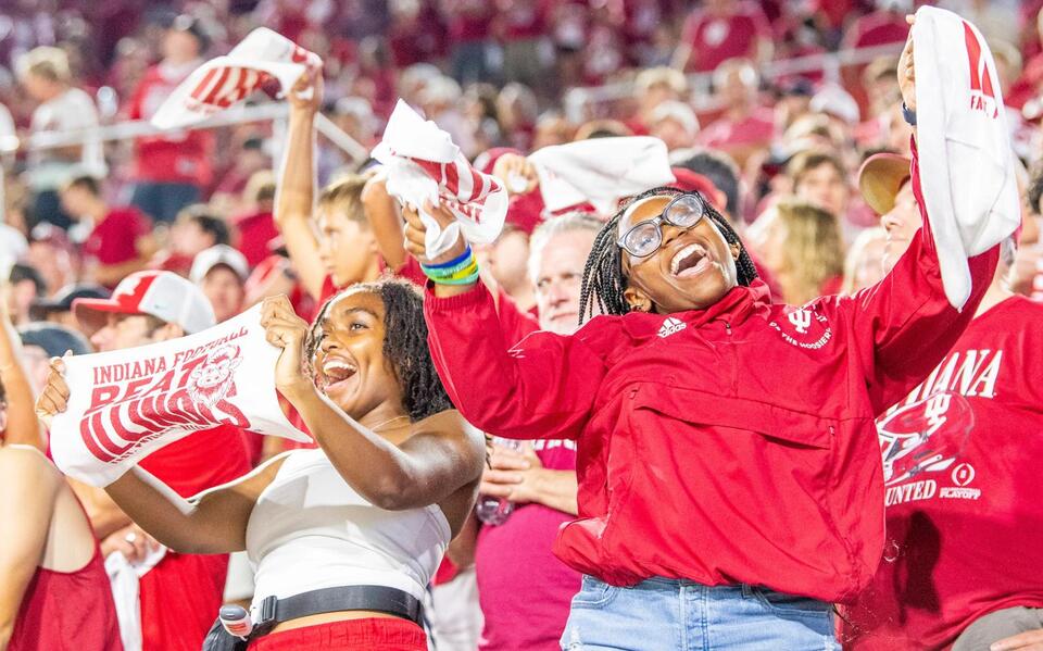 IU football’s perfect season boosts Bloomington