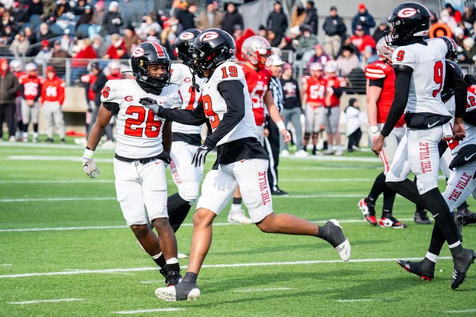 Glenville’s defense rewrites Ohio football history