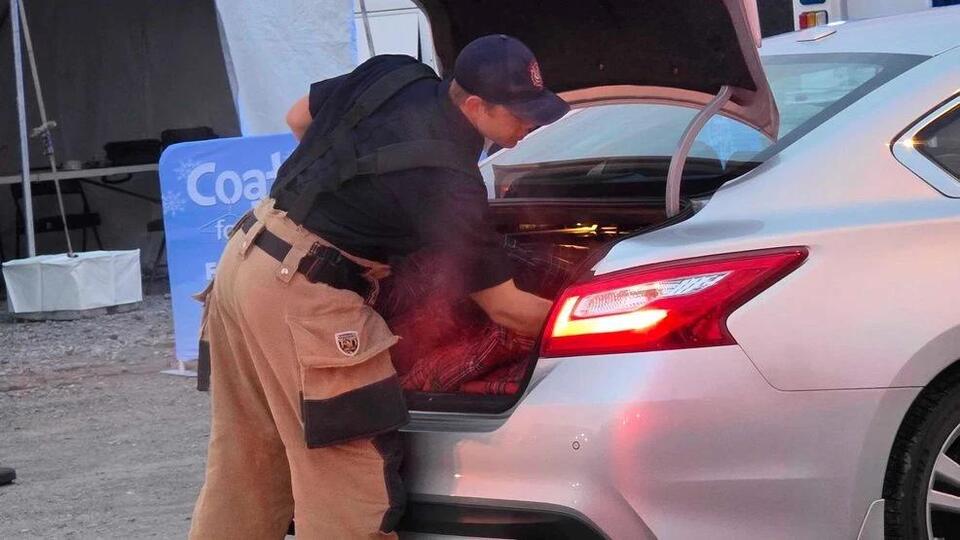 Chattanooga rallies to keep kids warm