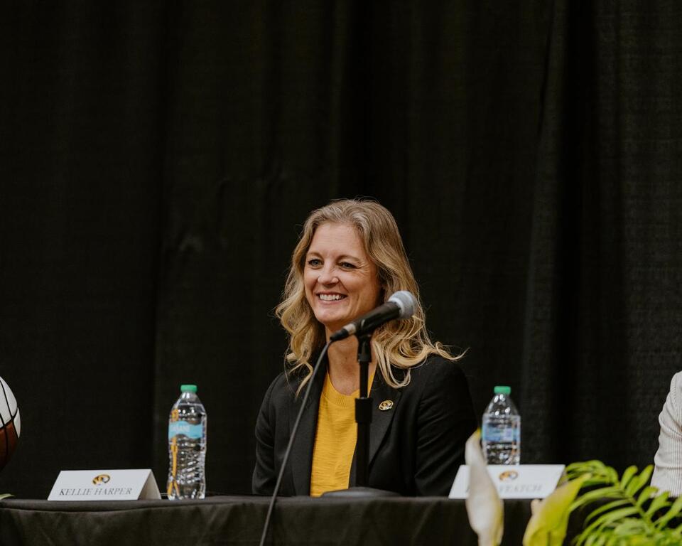 Mizzou stuns Cal with last-second heroics