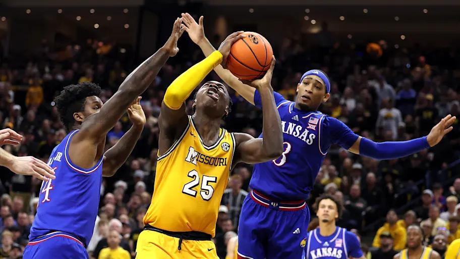 Border War showdown: Missouri vs Kansas heats up