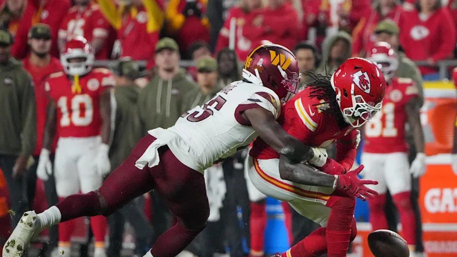 Bills shake up roster with Darnell Savage claim