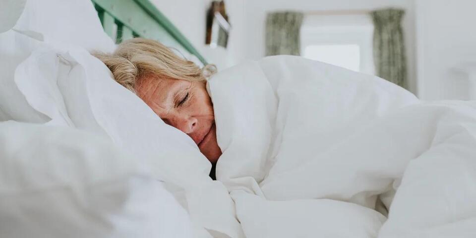 Why Your 'T. Rex' Sleep Pose Is Wrecking You