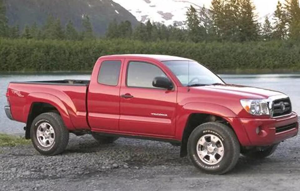 Utah dad takes son to avoid surgery—community on alert