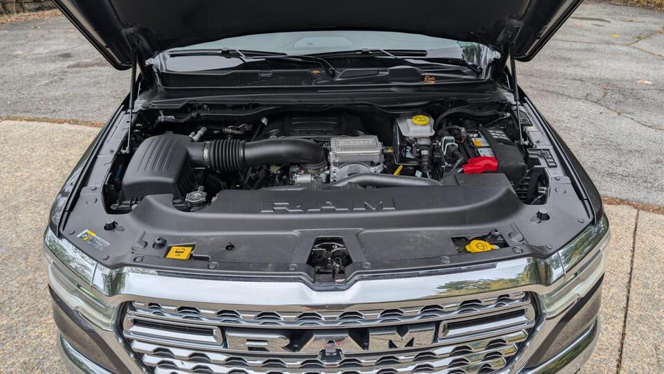 Ram Hemi V8 Is Back—And It’s a Vibe