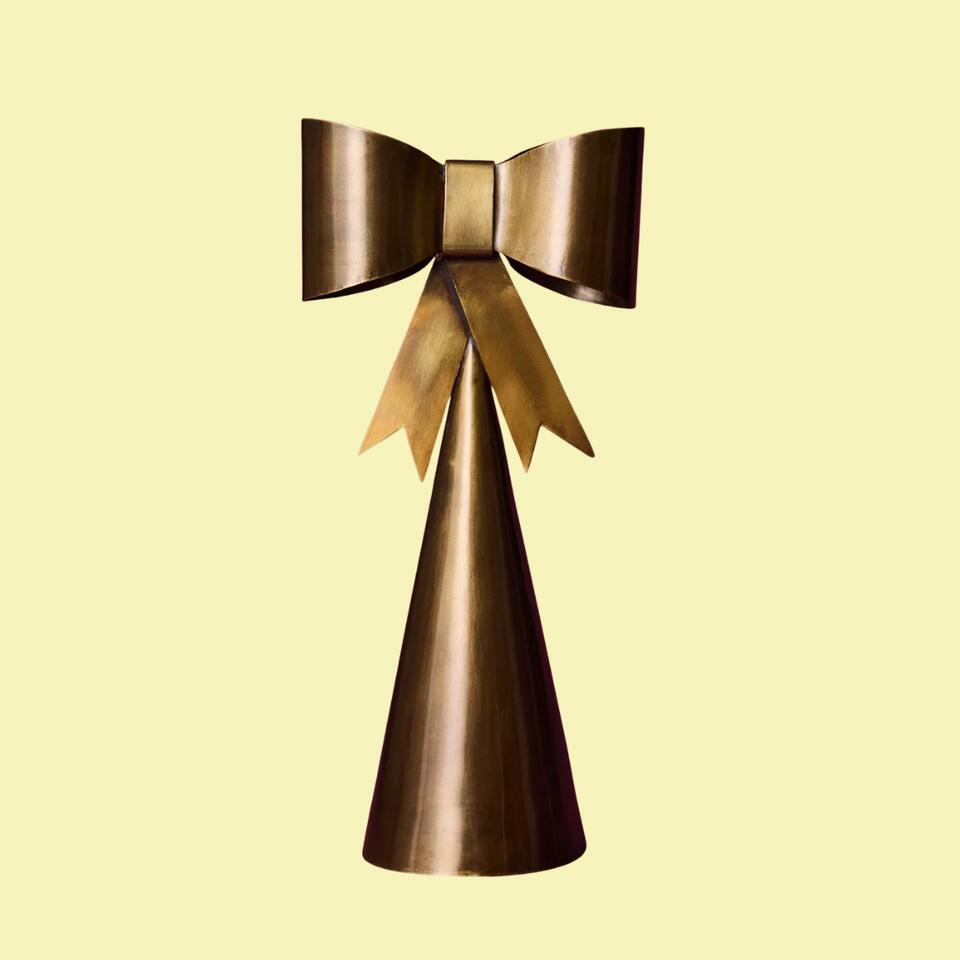 How to Get a 5-Star Christmas Tree Look