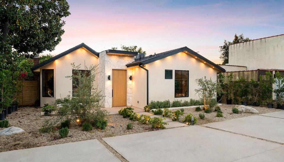 Could Battery-Electrolyzers Power Your Home?