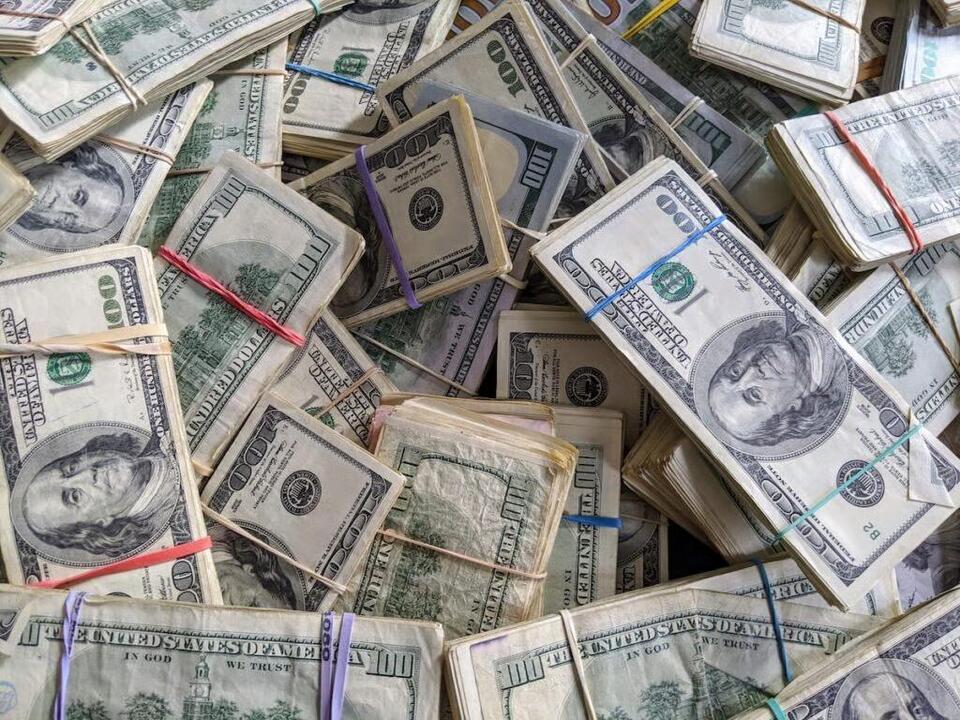 Atlanta widow’s $100K cash stash dilemma