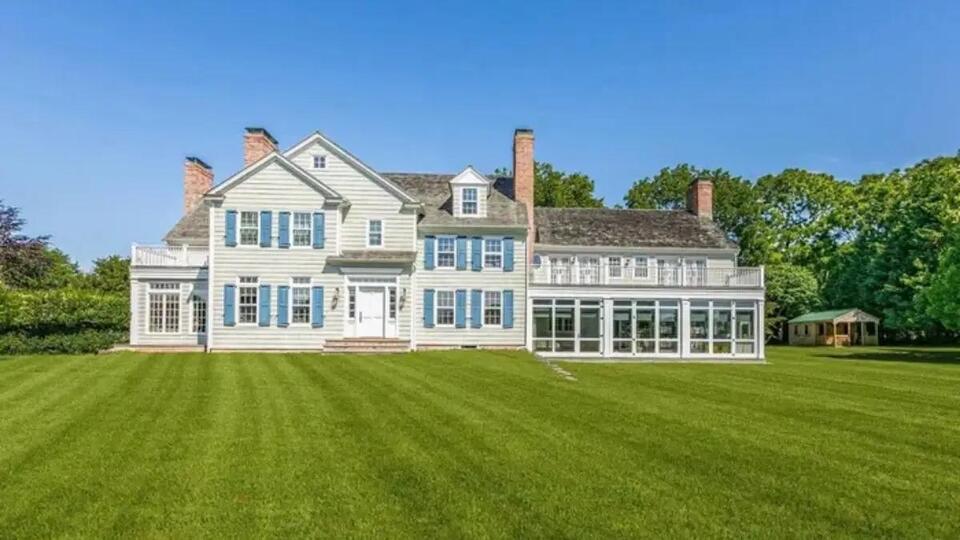 Why Alec Baldwin’s Hamptons home still waits