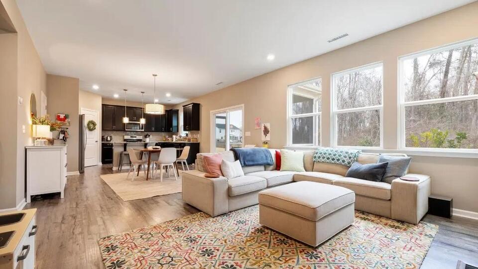 Why Alec Baldwin’s Hamptons home still waits