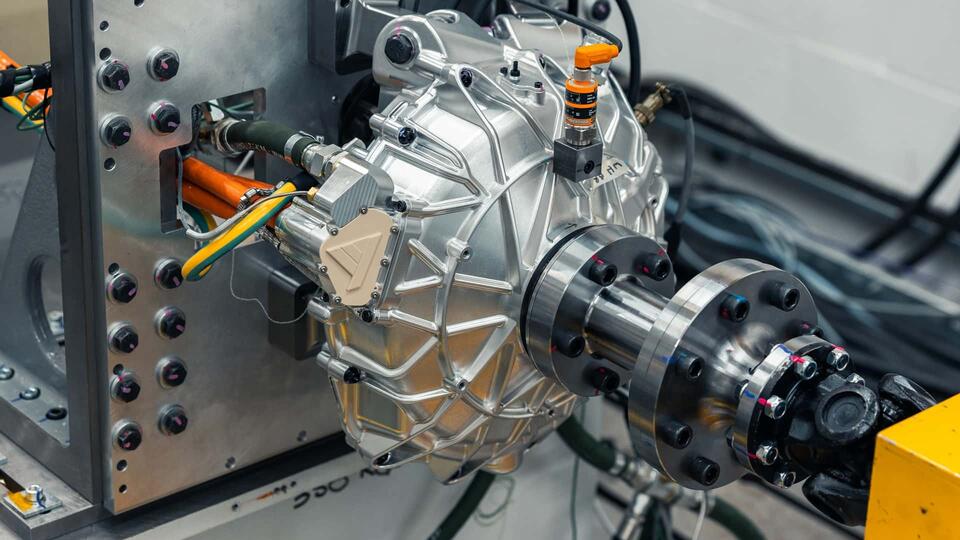 This Tiny Motor Packs 1,000 HP—Per Wheel!