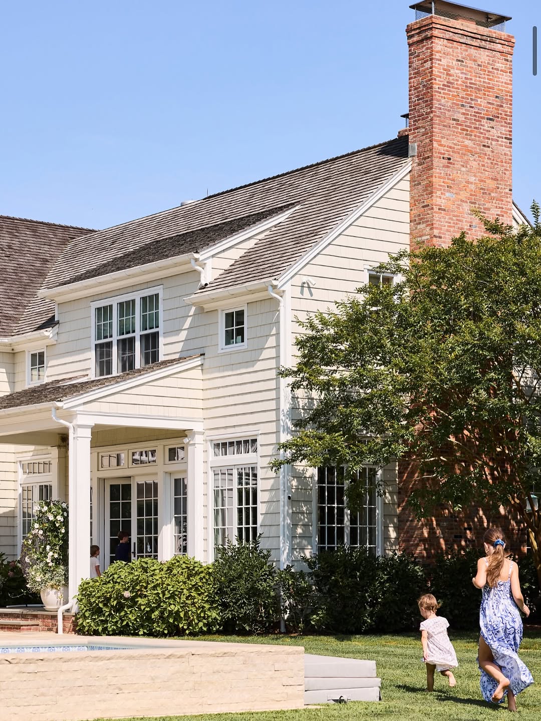 Baldwins’ Hamptons mansion hits market—again