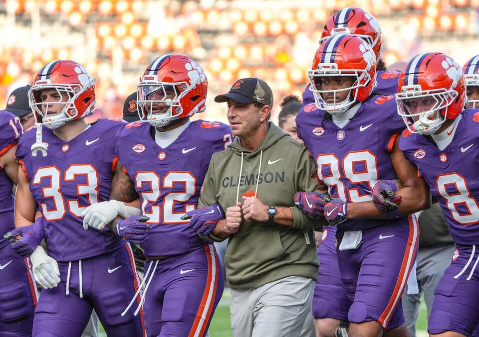 Clemson’s surprising fall from the rankings