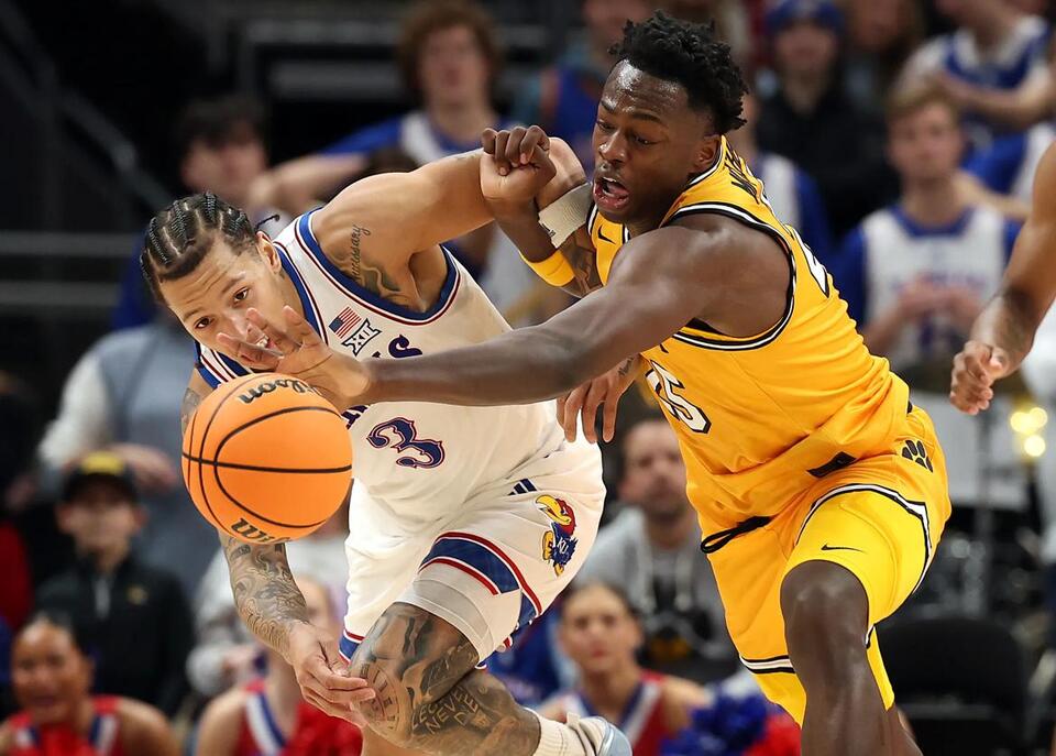 Jayhawks dominate Mizzou in Border War