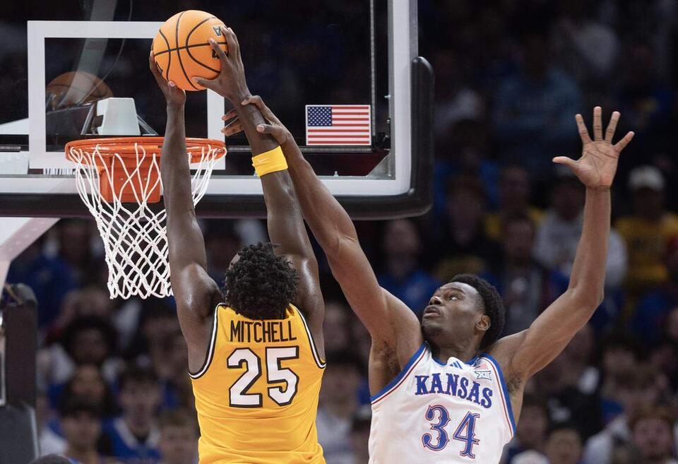 Border Showdown lights up Kansas City