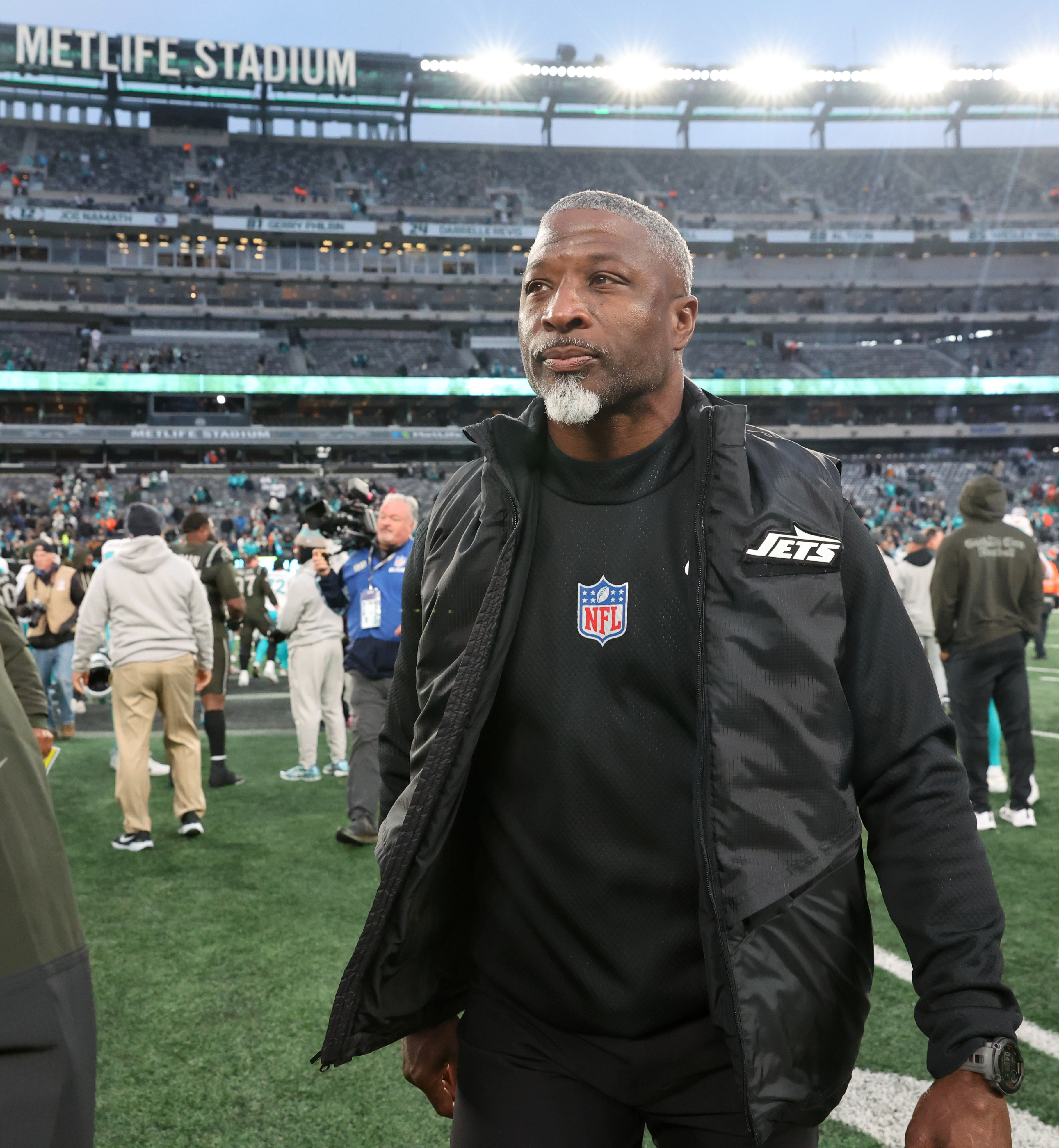 Jets QB room becomes an injury ward again