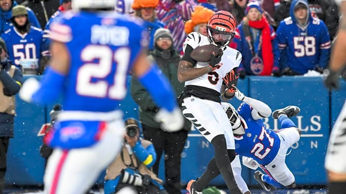 How did they miss Tee's concussion twice?