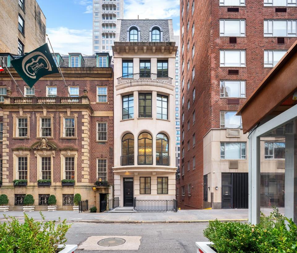 NYC townhouse drops $10M—still a jaw-dropper