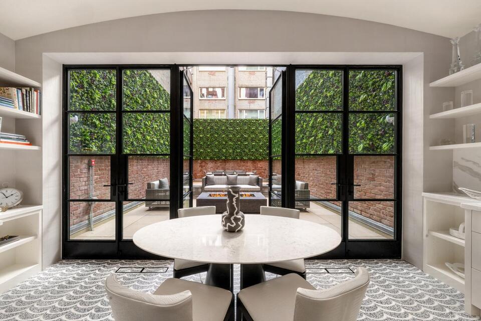 NYC townhouse drops $10M—still a jaw-dropper