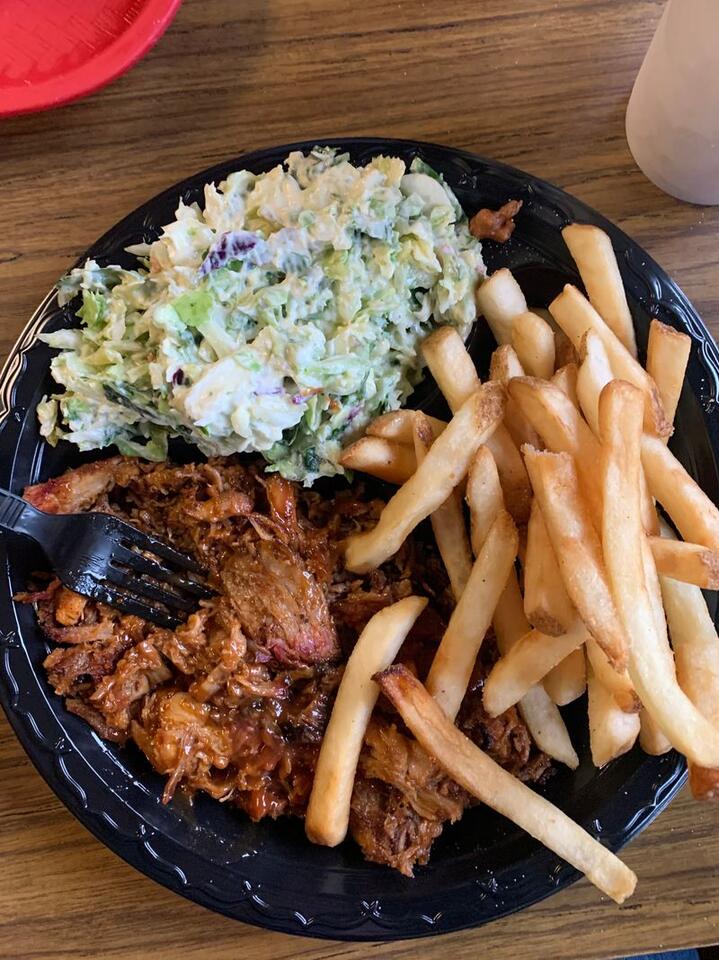 Birmingham’s Rocket BBQ: A timeless local ritual