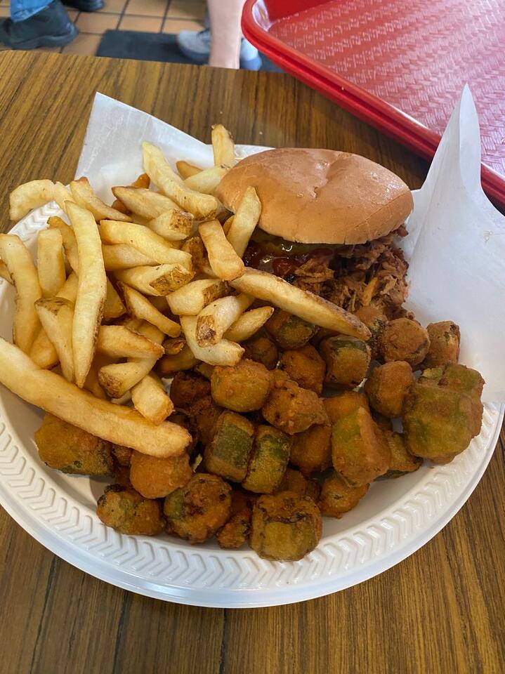 Birmingham’s Rocket BBQ: A timeless local ritual