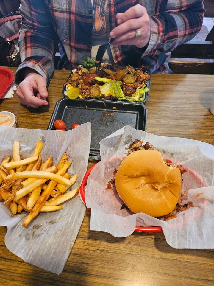 Birmingham’s Rocket BBQ: A timeless local ritual