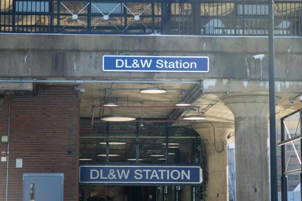 Buffalo’s DL&W station is back—and it’s buzzing