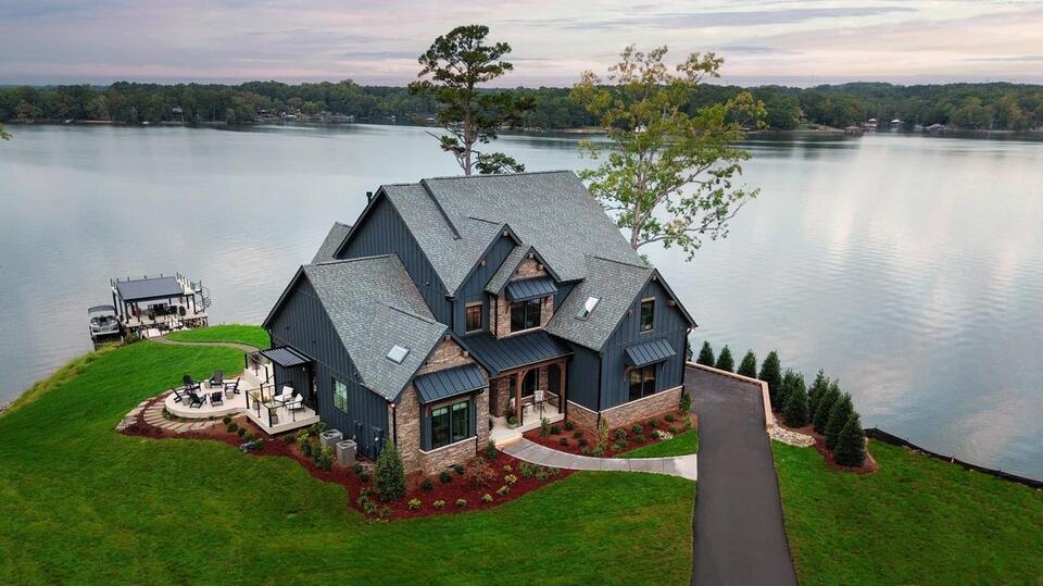 North Carolina’s dream home up for grabs!