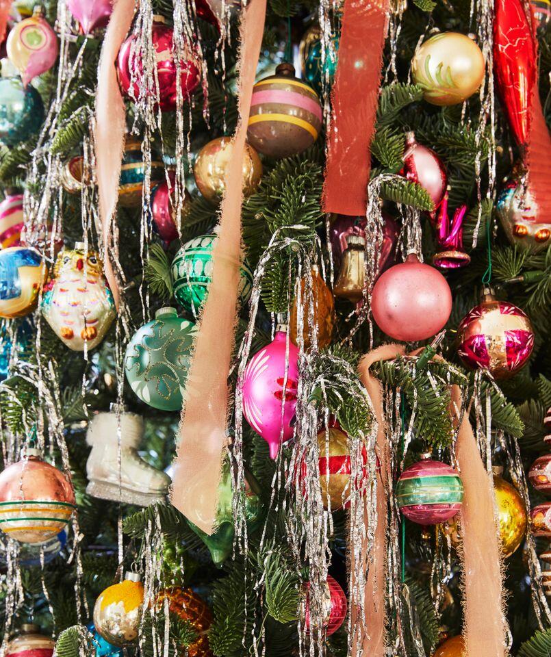 Holiday Decor Trends to Ditch ASAP